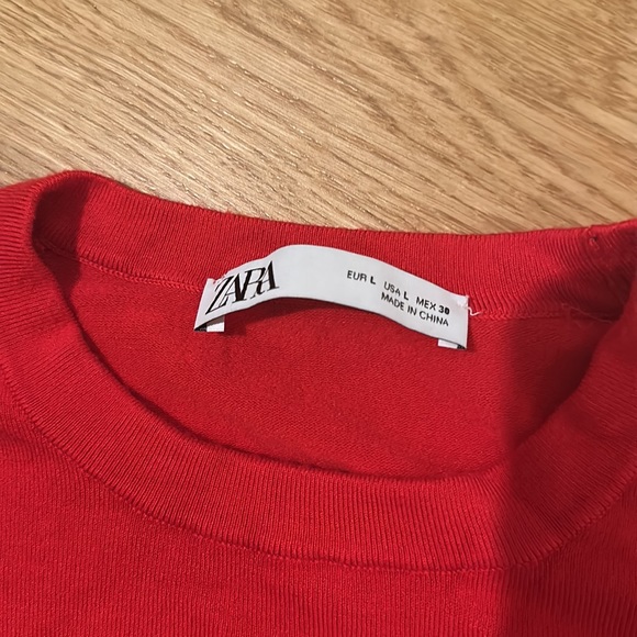 Zara Red Sweater - Picture 2 of 3